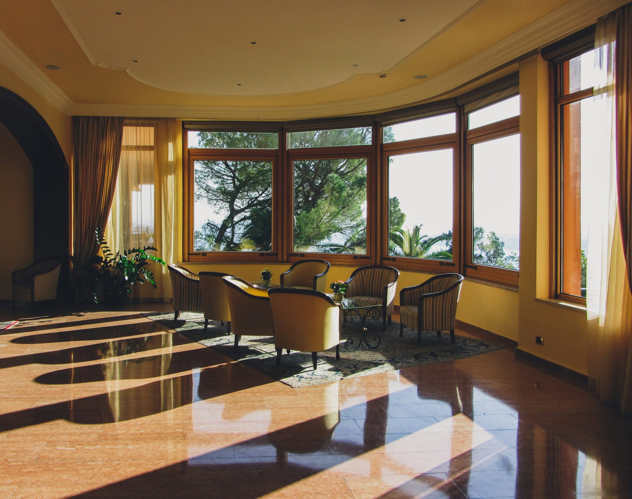 casey-lovegrove-51ATv3gq3p4-unsplash